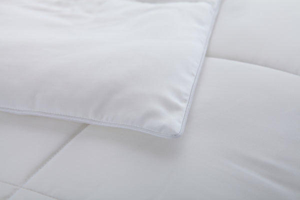 Bambu Serenity Organic Self Cooling Luxury Bamboo Comforter