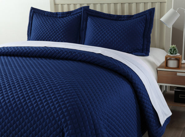 Lotus Home Diamondesque Water and Stain Resistant Quilt