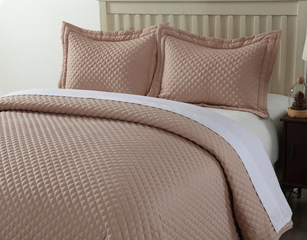 Lotus Home Diamondesque Water and Stain Resistant Quilt