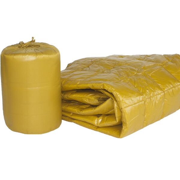 Puff High Loft Indoor/Outdoor Water Resistant Comforter With Extra Strong Nylon Cover