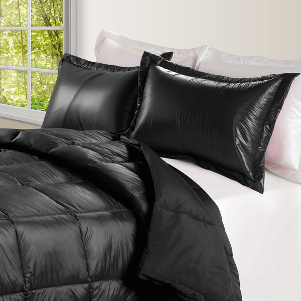 Puff High Loft Indoor/Outdoor Water Resistant Comforter With Extra Strong Nylon Cover