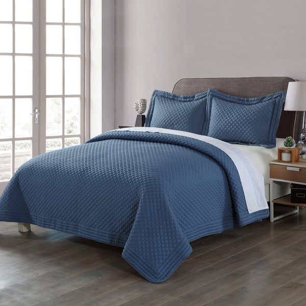Lotus Home Diamondesque Water and Stain Resistant Quilt